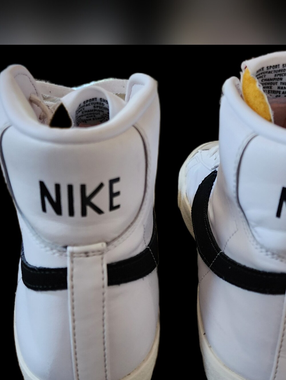 Nike Blazer Mid '77 Hi-tops Size 10.5 (BQ6806-100) - Picture 6 of 9